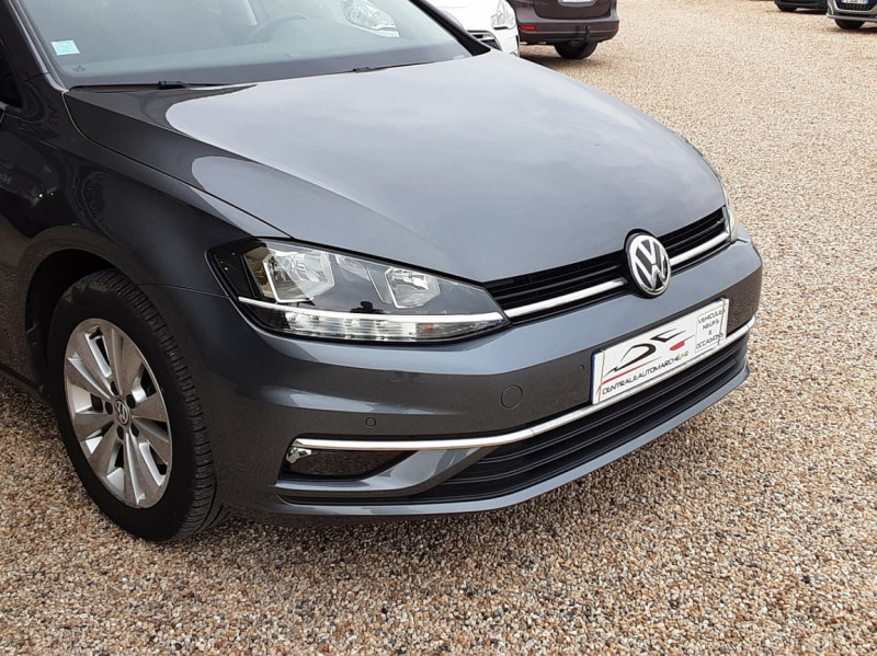 Photo 5 de l'offre de VOLKSWAGEN GOLF 1.6 TDI 115 FAP BVM5 Confortline Business à 18490€ chez Centrale Auto Marché Mussidan