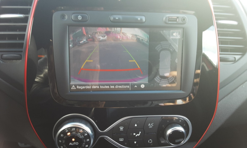 Photo 43 de l'offre de RENAULT CAPTUR dCi 90 RED EDITION à 15290€ chez Centrale Auto Marché Mussidan
