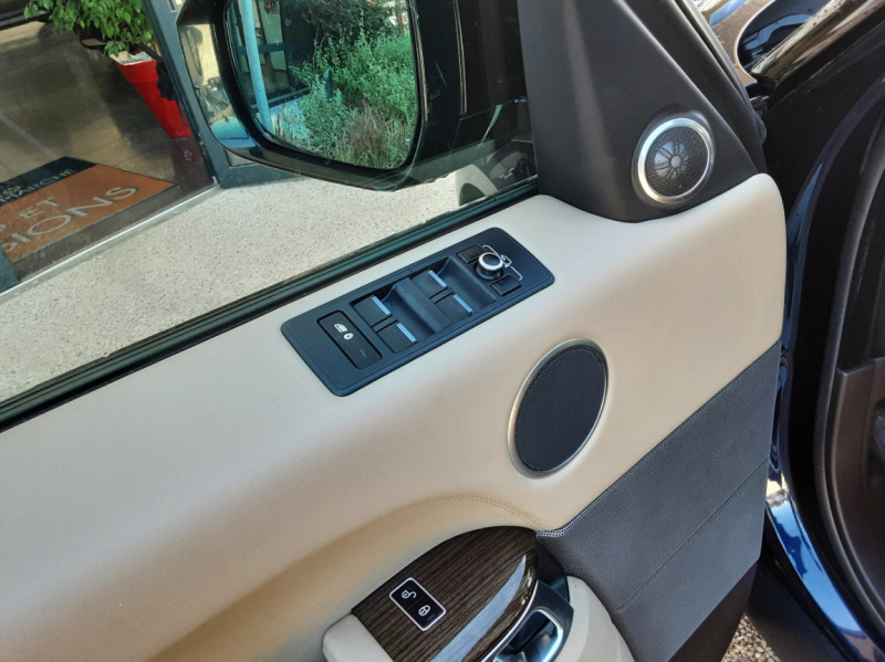 Photo 10 de l'offre de LAND-ROVER RANGE ROVER SPORT  TDV6 3.0L HSE A à 29490€ chez Centrale Auto Marché Mussidan