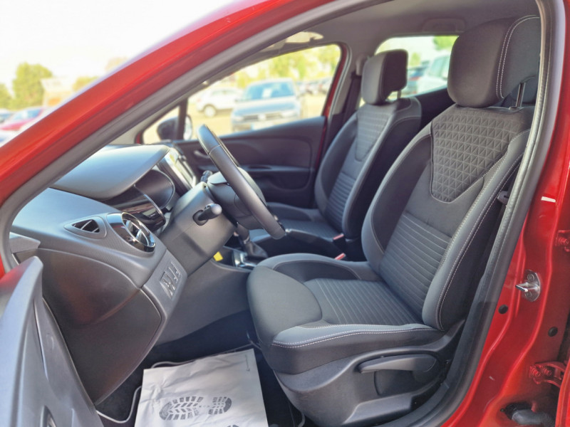 Photo 7 de l'offre de RENAULT CLIO IV TCe 120 Limited EDC à 13990€ chez Centrale Auto Marché Mussidan