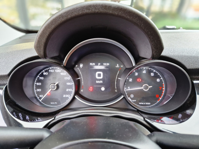 Photo 43 de l'offre de FIAT 500X 1.3 FireFly Turbo T4 150 ch DCT 120th à 17490€ chez Centrale Auto Marché Mussidan