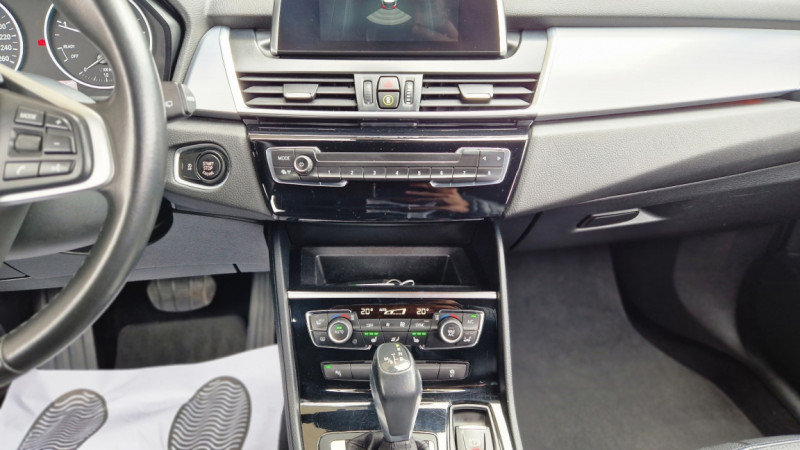 Photo 36 de l'offre de BMW SERIE 2 Active Tourer 218d 150 ch  Sport A à 16990€ chez Centrale Auto Marché Mussidan