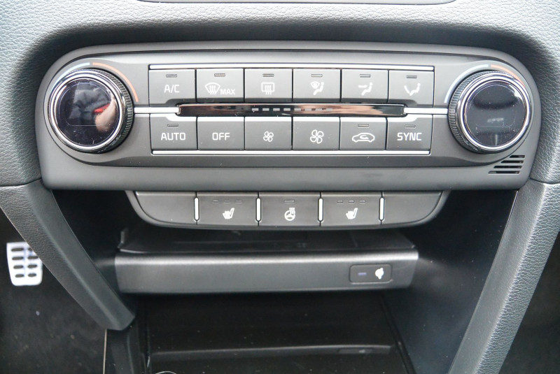 Photo 14 de l'offre de KIA XCEED 1.6 CRDI 136CH MHEV GT-LINE PREMIUM à 30990€ chez Kia Fournier