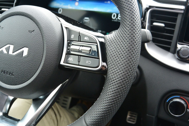 Photo 26 de l'offre de KIA XCEED 1.6 CRDI 136CH MHEV GT-LINE PREMIUM à 30990€ chez Kia Fournier