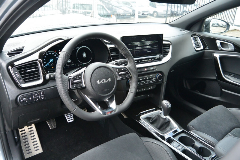 Photo 4 de l'offre de KIA XCEED 1.6 CRDI 136CH MHEV GT-LINE PREMIUM à 30990€ chez Kia Fournier