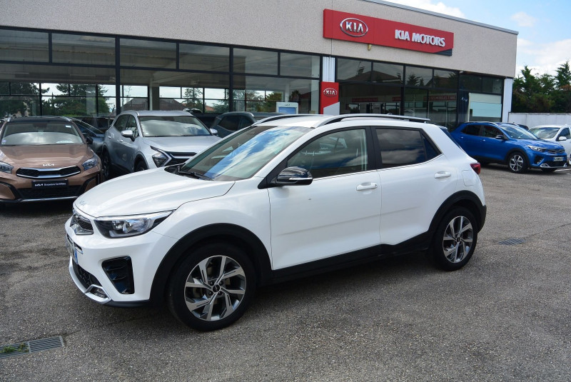 Photo 1 de l'offre de KIA STONIC 1.0 T-GDI 120CH MHEV GT LINE DCT7 à 0€ chez Kia Fournier