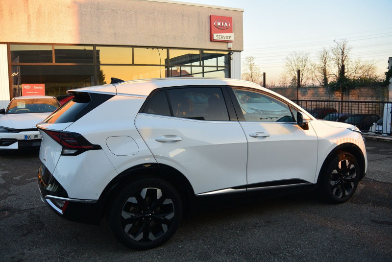 Photo 2 de l'offre de KIA SPORTAGE 1.6 T-GDI 265CH PHEV DESIGN PK DRIVE BVA6 4X4 à 36790€ chez Kia Fournier