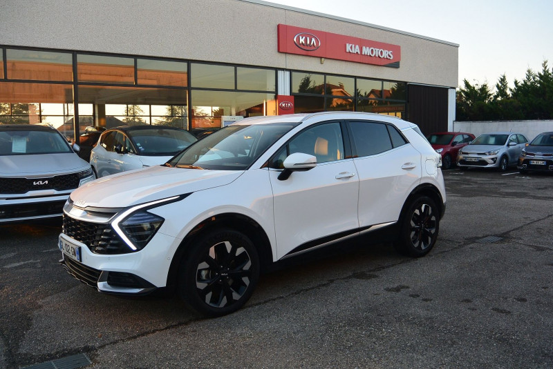 Kia SPORTAGE 1.6 T-GDI 265CH PHEV DESIGN PK DRIVE BVA6 4X4 Hybride BLANC Occasion à vendre