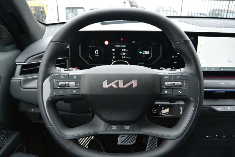 Photo 20 de l'offre de KIA EV9 385CH GT-LINE 4WD 6PL ROTATIFS à 74990€ chez Kia Fournier