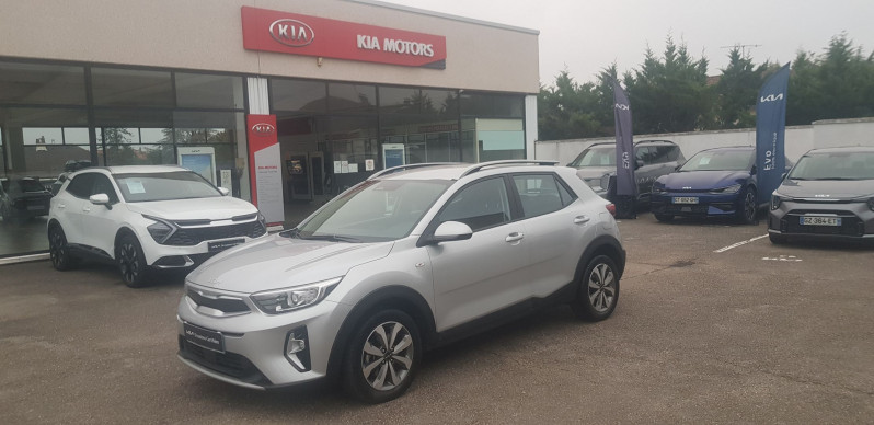 Kia STONIC 1.0 T-GDI 120CH MHEV ACTIVE IBVM6 Essence GRIS C Occasion à vendre