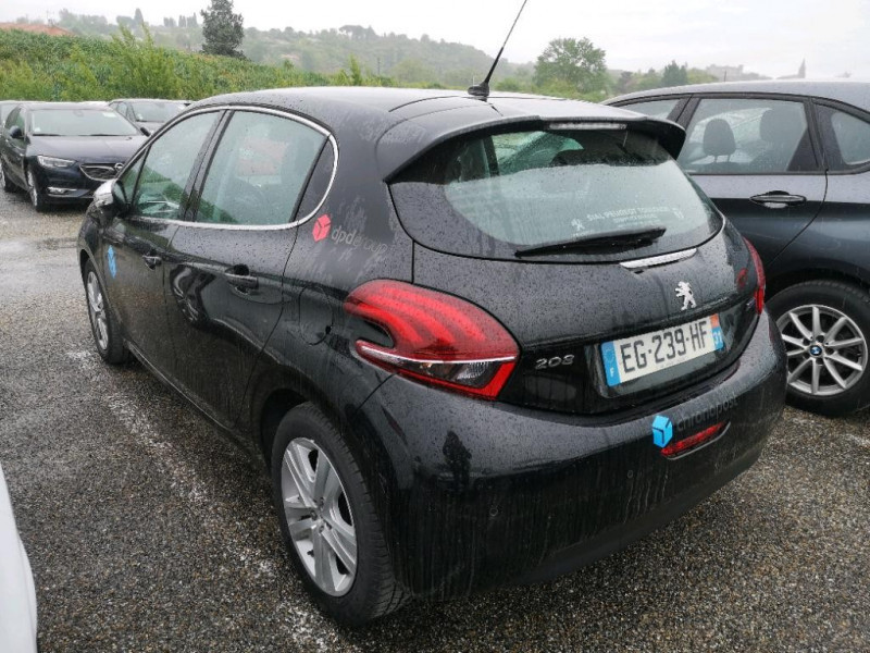 Photo 2 de l'offre de PEUGEOT 208 1.6 BLUEHDI 75CH ALLURE BUSINESS S&S 5P à 9490€ chez Sevestre Automobiles Nantes