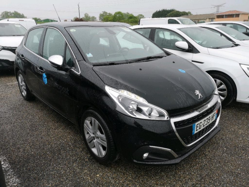 Photo 4 de l'offre de PEUGEOT 208 1.6 BLUEHDI 75CH ALLURE BUSINESS S&S 5P à 9490€ chez Sevestre Automobiles Nantes