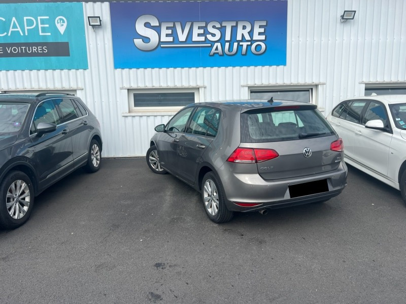 Photo 3 de l'offre de VOLKSWAGEN GOLF VII 1.0 TSI 115CH BLUEMOTION CONFORTLINE BUSINESS DSG7 5P à 13990€ chez Sevestre Automobiles Nantes