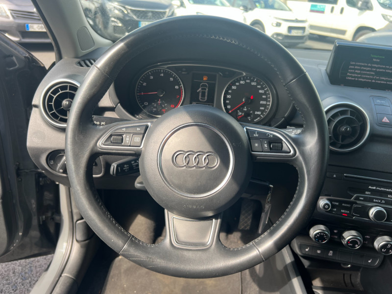 Photo 9 de l'offre de AUDI A1 SPORTBACK 1.0 TFSI 95CH ULTRA AMBIENTE à 13490€ chez Sevestre Automobiles Nantes