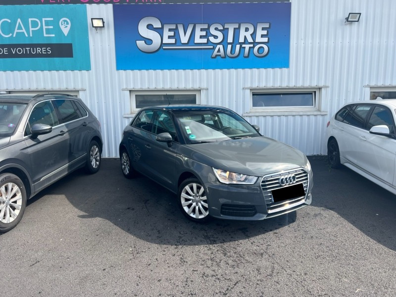 Photo 2 de l'offre de AUDI A1 SPORTBACK 1.0 TFSI 95CH ULTRA AMBIENTE à 13490€ chez Sevestre Automobiles Nantes