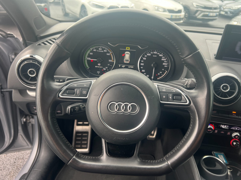 Photo 10 de l'offre de AUDI A3 SPORTBACK 1.4 TFSI 204CH E-TRON AMBITION S TRONIC 6 à 16990€ chez Sevestre Automobiles Nantes