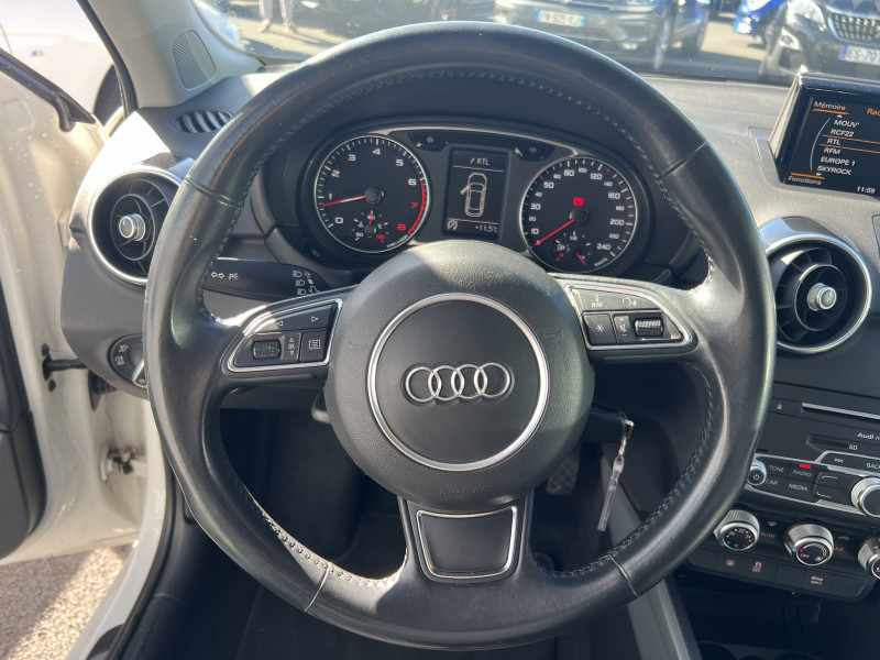 Photo 10 de l'offre de AUDI A1 1.4 TFSI 150CH COD AMBITION à 14490€ chez Sevestre Automobiles Nantes