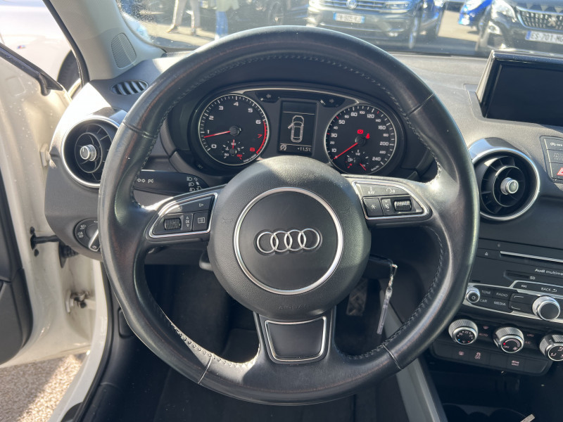 Photo 9 de l'offre de AUDI A1 1.4 TFSI 150CH COD AMBITION à 14490€ chez Sevestre Automobiles Nantes