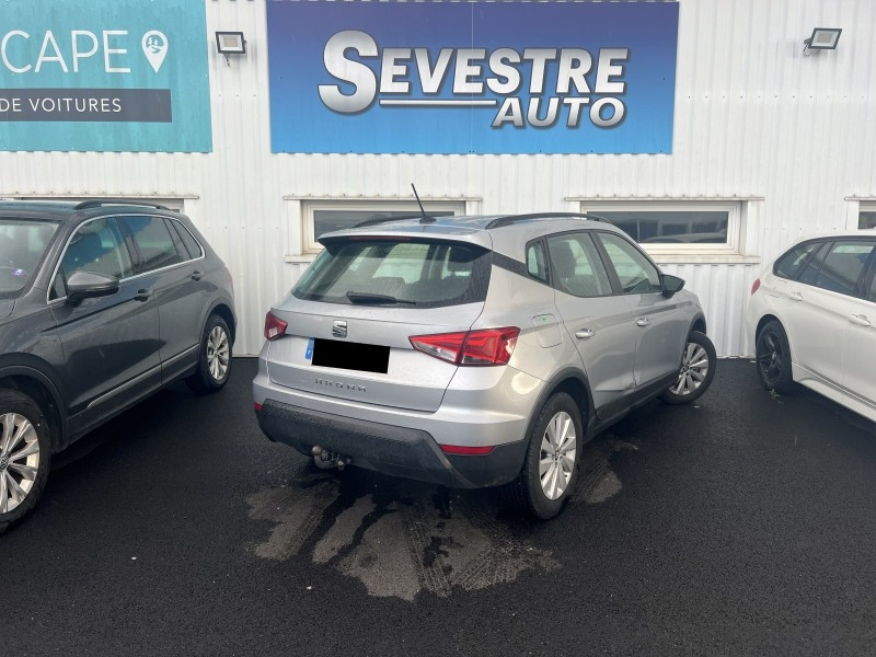 Photo 4 de l'offre de SEAT ARONA 1.0 ECOTSI 95CH START/STOP STYLE EURO6D-T à 10990€ chez Sevestre Automobiles Nantes