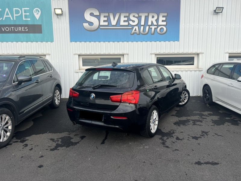 Photo 3 de l'offre de BMW SERIE 1 (F21/F20) 116I 109CH LOUNGE 5P à 14490€ chez Sevestre Automobiles Nantes