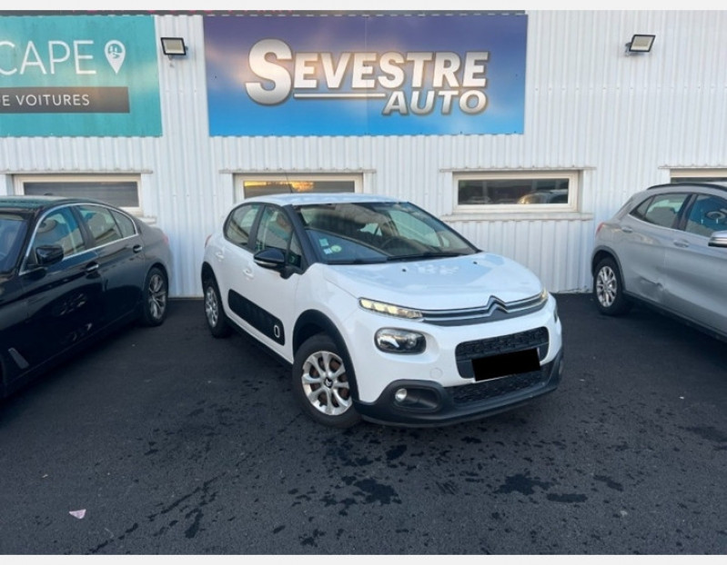 Photo 2 de l'offre de CITROEN C3 PURETECH 82CH FEEL à 8490€ chez Sevestre Automobiles Nantes