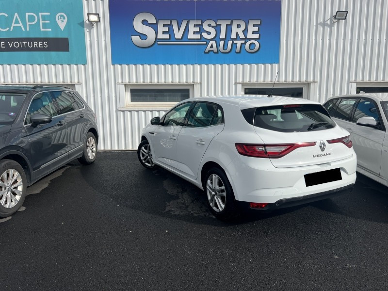 Photo 3 de l'offre de RENAULT MEGANE IV 1.5 BLUE DCI 115CH BUSINESS à 11490€ chez Sevestre Automobiles Nantes