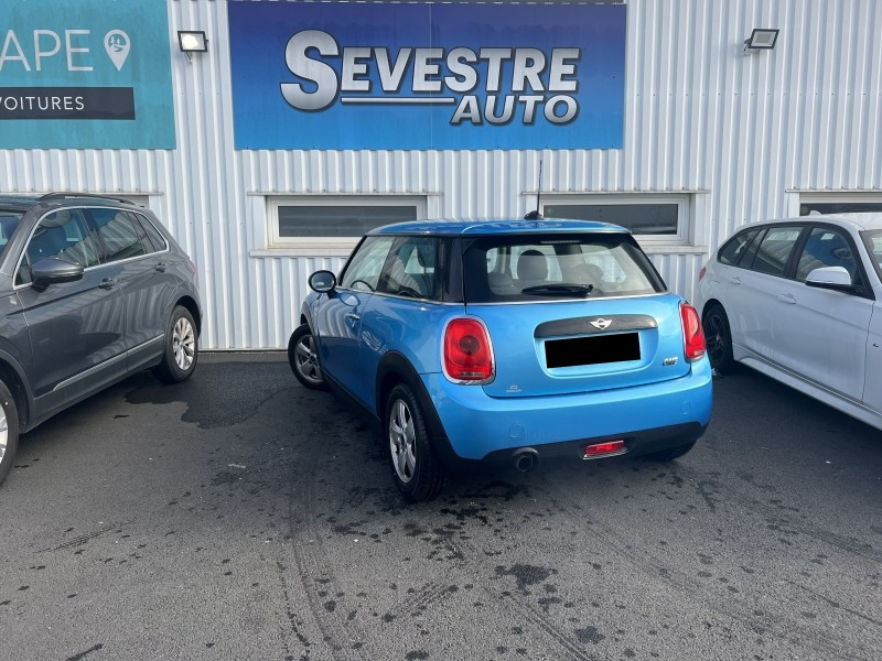 Photo 3 de l'offre de MINI MINI ONE 75CH à 12490€ chez Sevestre Automobiles Nantes