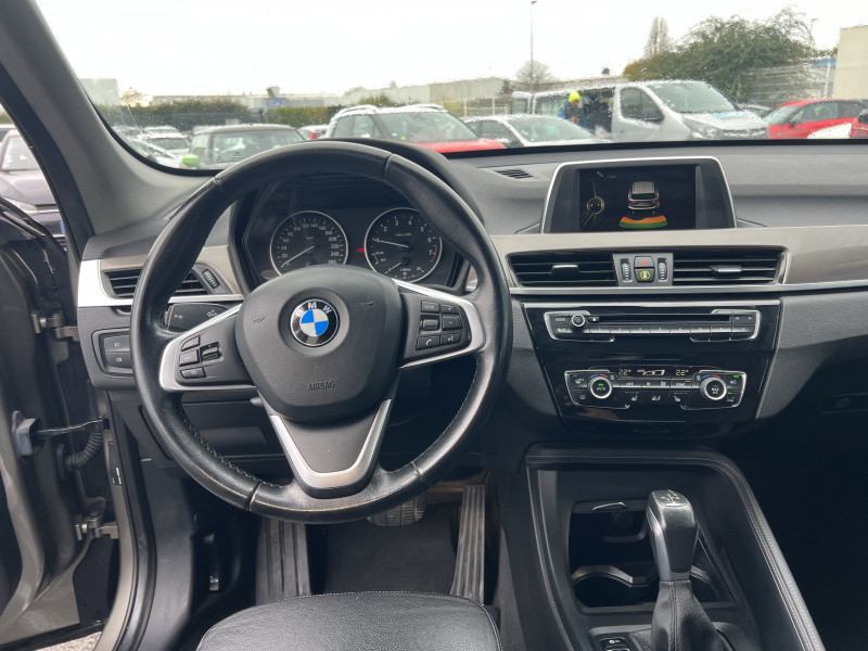 Photo 8 de l'offre de BMW X1 (F48) SDRIVE18IA 136CH XLINE à 17990€ chez Sevestre Automobiles Nantes