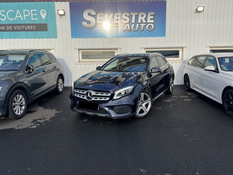 Photo 2 de l'offre de MERCEDES-BENZ CLASSE GLA 200 D 136CH FASCINATION 7G-DCT EURO6C à 18490€ chez Sevestre Automobiles Nantes