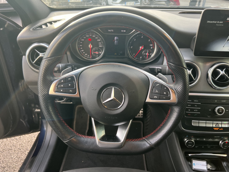 Photo 11 de l'offre de MERCEDES-BENZ CLASSE GLA 200 D 136CH FASCINATION 7G-DCT EURO6C à 18490€ chez Sevestre Automobiles Nantes