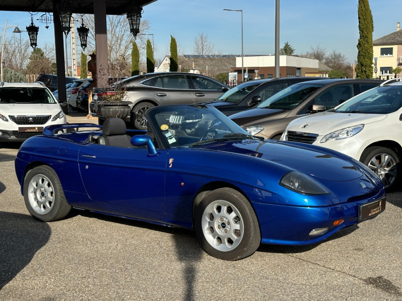 Photo 15 de l'offre de FIAT BARCHETTA 1.8 16V 130CH PACK à 11990€ chez Colmar Sud Automobiles