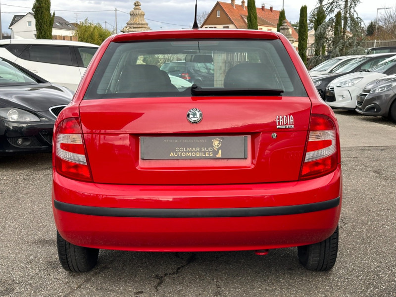 Photo 10 de l'offre de SKODA FABIA 1.2 CLASSIC à 4990€ chez Colmar Sud Automobiles