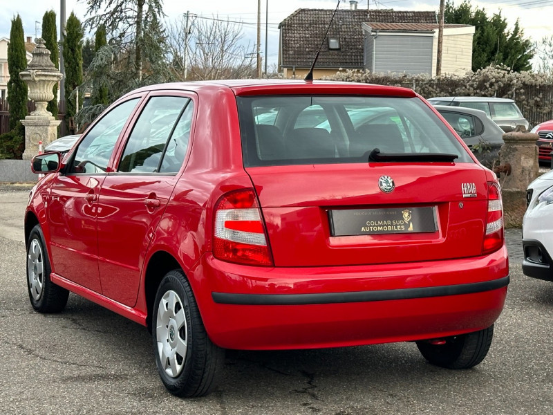 Photo 2 de l'offre de SKODA FABIA 1.2 CLASSIC à 4990€ chez Colmar Sud Automobiles