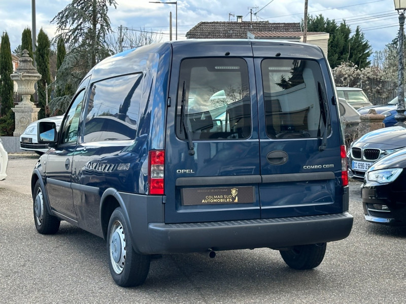 Photo 2 de l'offre de OPEL COMBO CARGO 1.3CDTI PACK CLIM à 5990€ chez Colmar Sud Automobiles