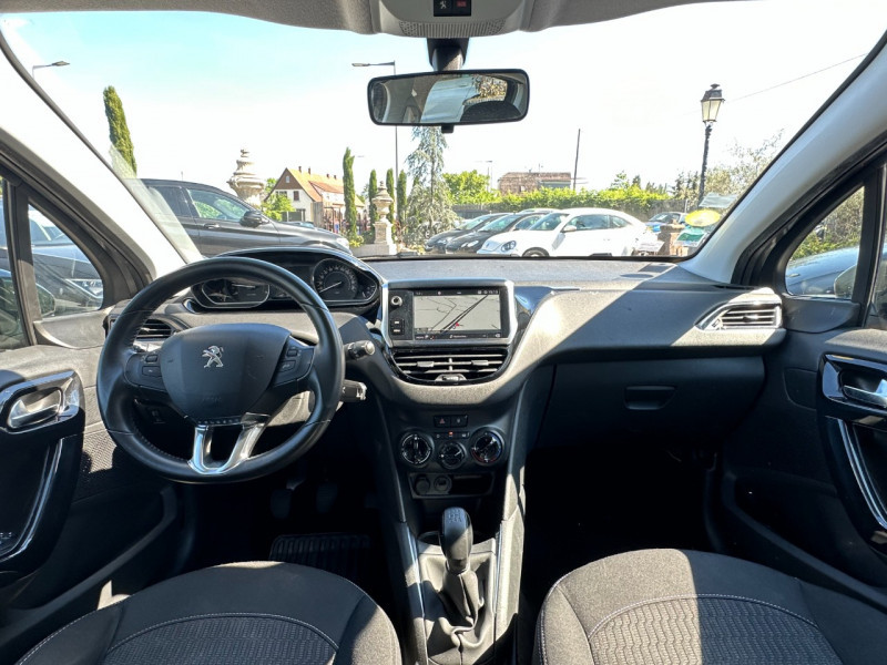 Photo 3 de l'offre de PEUGEOT 208 1.5 BLUEHDI 100CH E6.C ACTIVE BUSINESS S&S BVM5 86G 5P à 10990€ chez Colmar Sud Automobiles