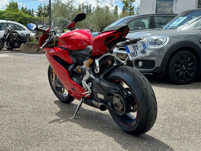 Photo 9 de l'offre de DUCATI PANIGALE PANIGALE 1299 S ABS à 23490€ chez Colmar Sud Automobiles