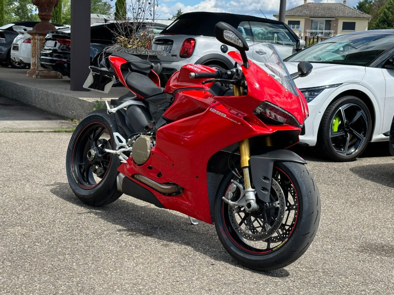 Photo 5 de l'offre de DUCATI PANIGALE PANIGALE 1299 S ABS à 23490€ chez Colmar Sud Automobiles