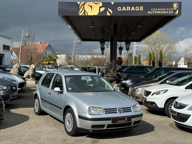 Photo 6 de l'offre de VOLKSWAGEN GOLF IV 1.4 75CH 5P à 5490€ chez Colmar Sud Automobiles