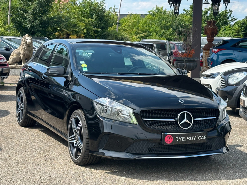 Photo 5 de l'offre de MERCEDES-BENZ CLASSE A 180 D INTUITION à 18490€ chez Colmar Sud Automobiles