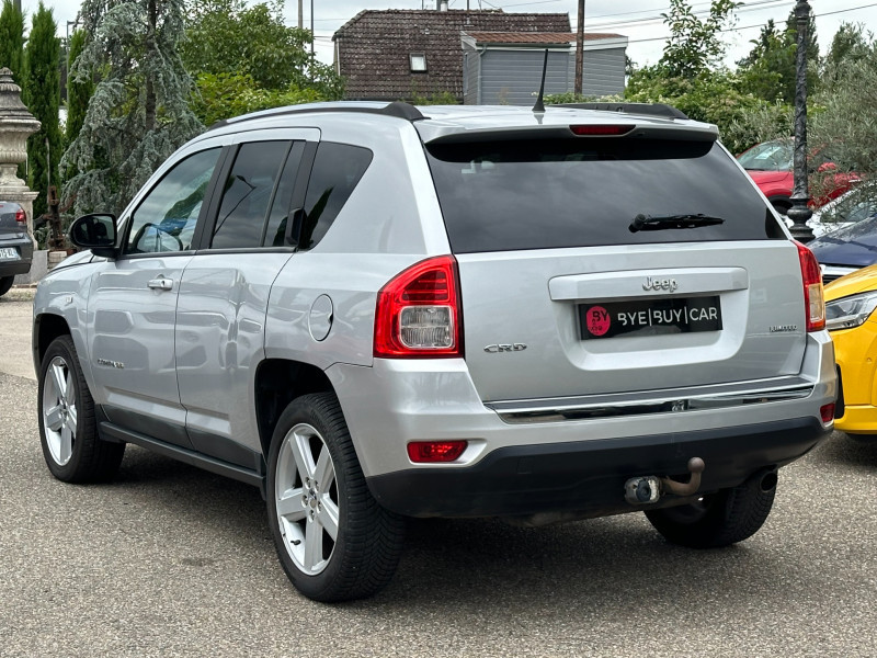 Photo 8 de l'offre de JEEP COMPASS 2.2 CRD163 FAP LIMITED 4X4 à 9990€ chez Colmar Sud Automobiles