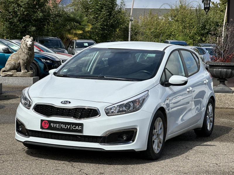 Kia PRO CEE'D 1.0 T-GDI 120CH ISG ACTIVE Essence BLANC Occasion à vendre