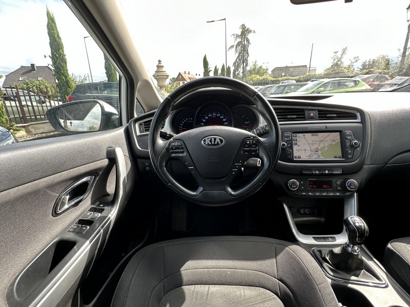 Photo 6 de l'offre de KIA PRO CEE'D 1.0 T-GDI 120CH ISG ACTIVE à 10990€ chez Colmar Sud Automobiles