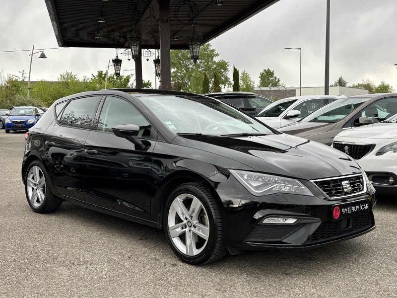 Photo 15 de l'offre de SEAT LEON 1.4 TSI 125CH FR START&STOP à 13990€ chez Colmar Sud Automobiles