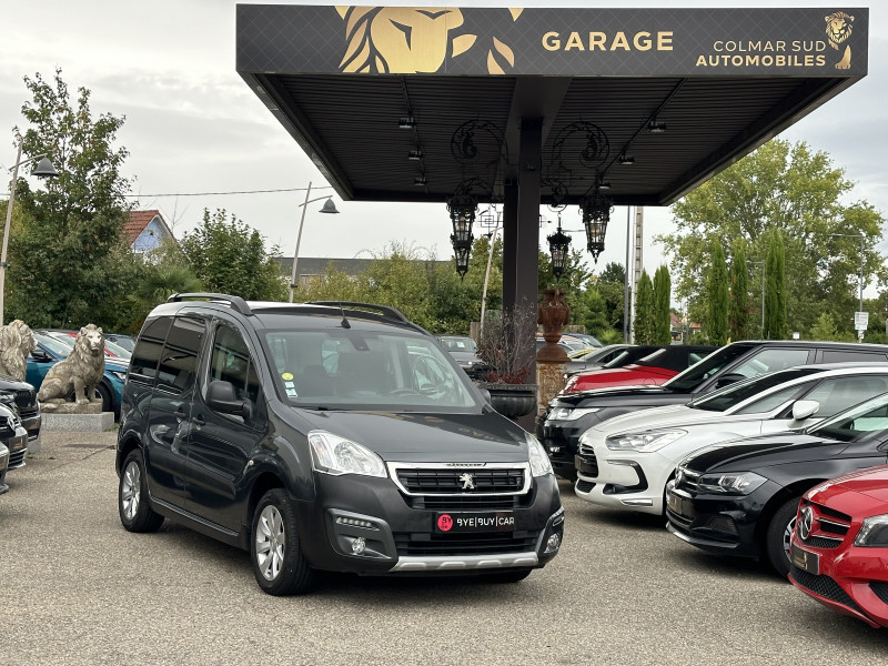 Photo 6 de l'offre de PEUGEOT PARTNER TEPEE 1.6 BLUEHDI 120CH OUTDOOR S&S à 15990€ chez Colmar Sud Automobiles