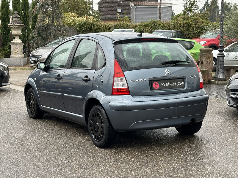 Photo 6 de l'offre de CITROEN C3 1.4I 16V CONFORT à 4990€ chez Colmar Sud Automobiles