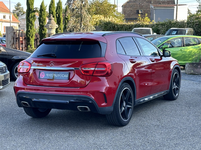 Photo 2 de l'offre de MERCEDES-BENZ CLASSE GLA 200 à 17990€ chez Colmar Sud Automobiles