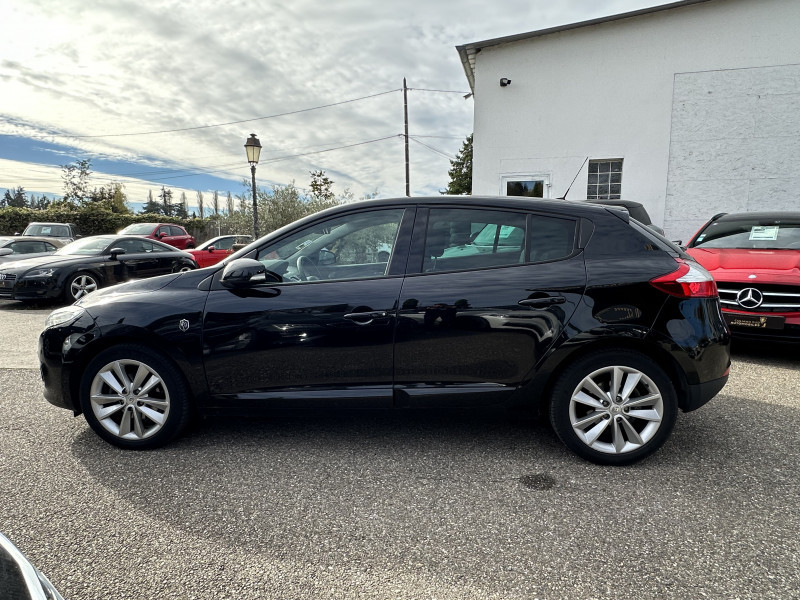 Photo 12 de l'offre de RENAULT MEGANE III 1.9 DCI 130CH FAP XV DE FRANCE ECO² à 7990€ chez Colmar Sud Automobiles