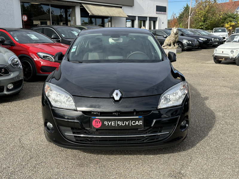 Photo 9 de l'offre de RENAULT MEGANE III 1.9 DCI 130CH FAP XV DE FRANCE ECO² à 7990€ chez Colmar Sud Automobiles