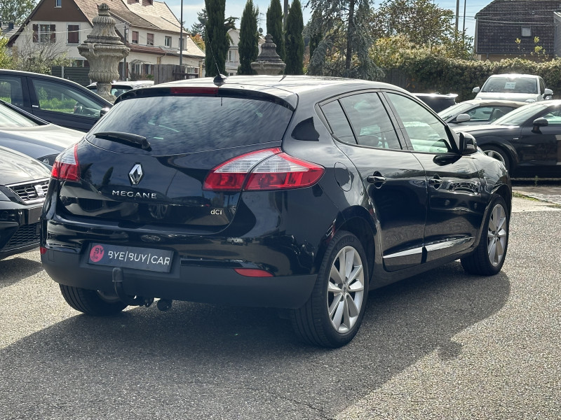 Photo 2 de l'offre de RENAULT MEGANE III 1.9 DCI 130CH FAP XV DE FRANCE ECO² à 7990€ chez Colmar Sud Automobiles