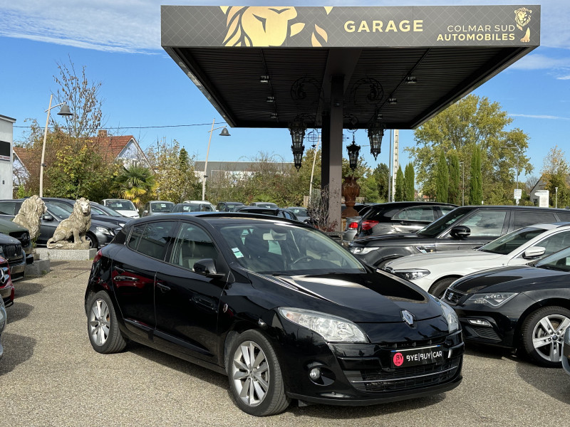 Photo 7 de l'offre de RENAULT MEGANE III 1.9 DCI 130CH FAP XV DE FRANCE ECO² à 7990€ chez Colmar Sud Automobiles